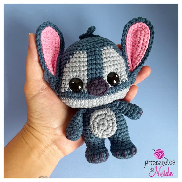 Amigurumi Stitch feito pela Neide